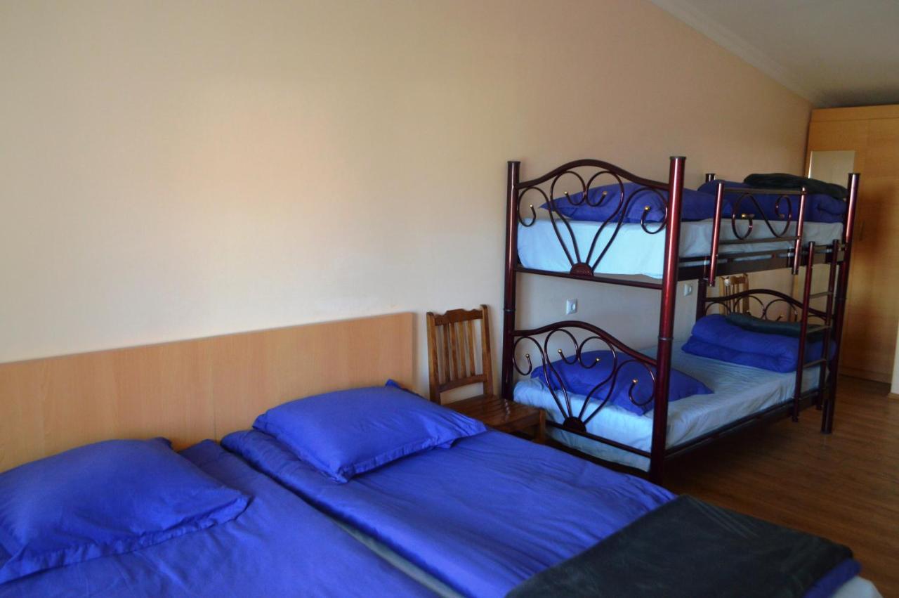 Guest House Qubi Stepantsminda Exterior photo